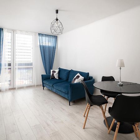 Grzybowska Blue City Centre Apartment Warsaw Exterior photo