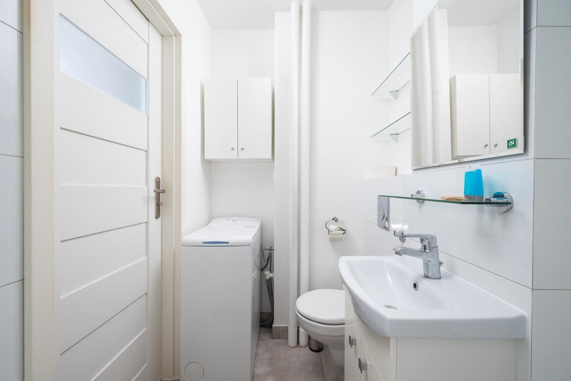 Grzybowska Blue City Centre Apartment Warsaw Exterior photo